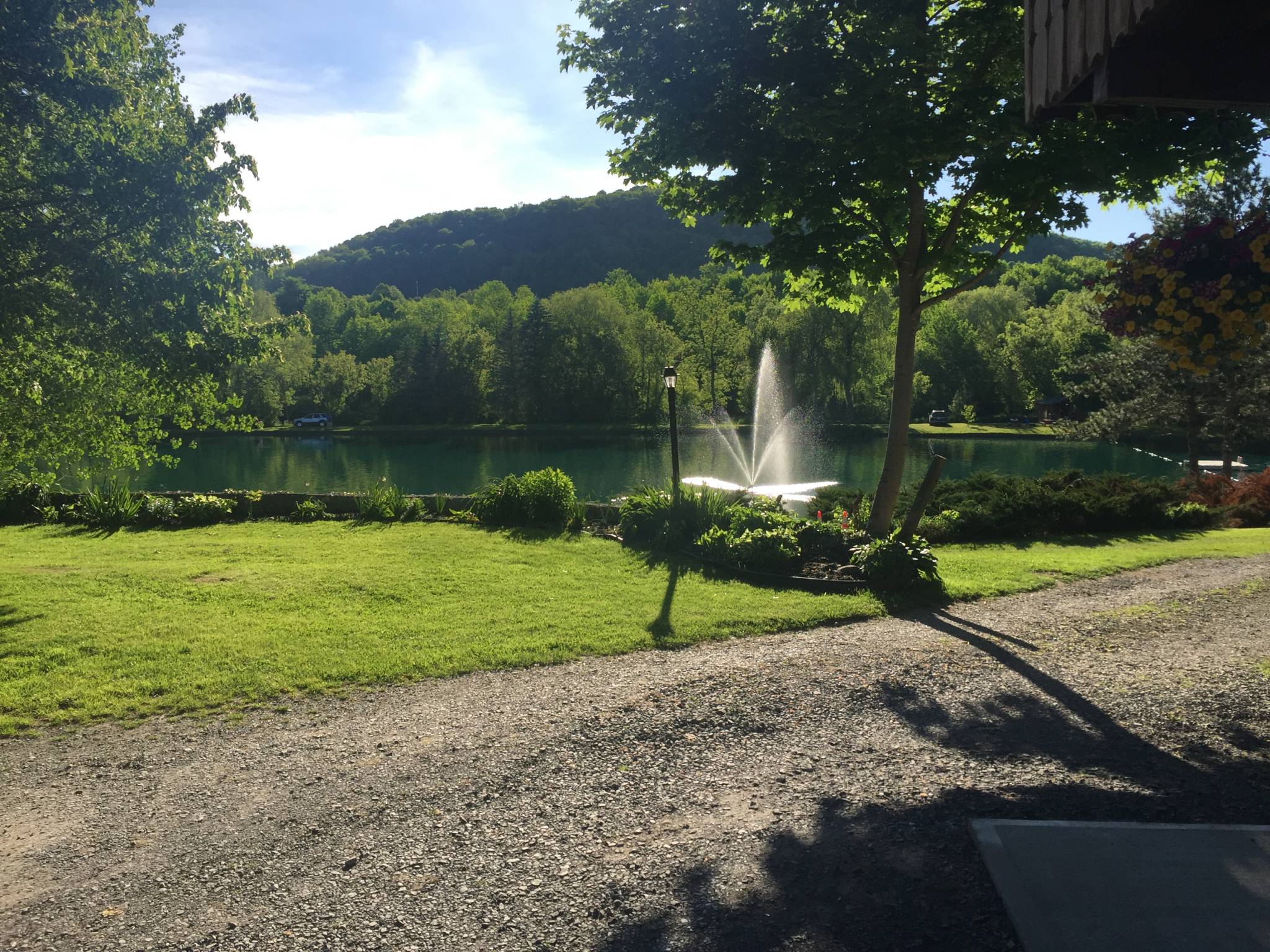 Gallery Lake Chalet Motel & Campground